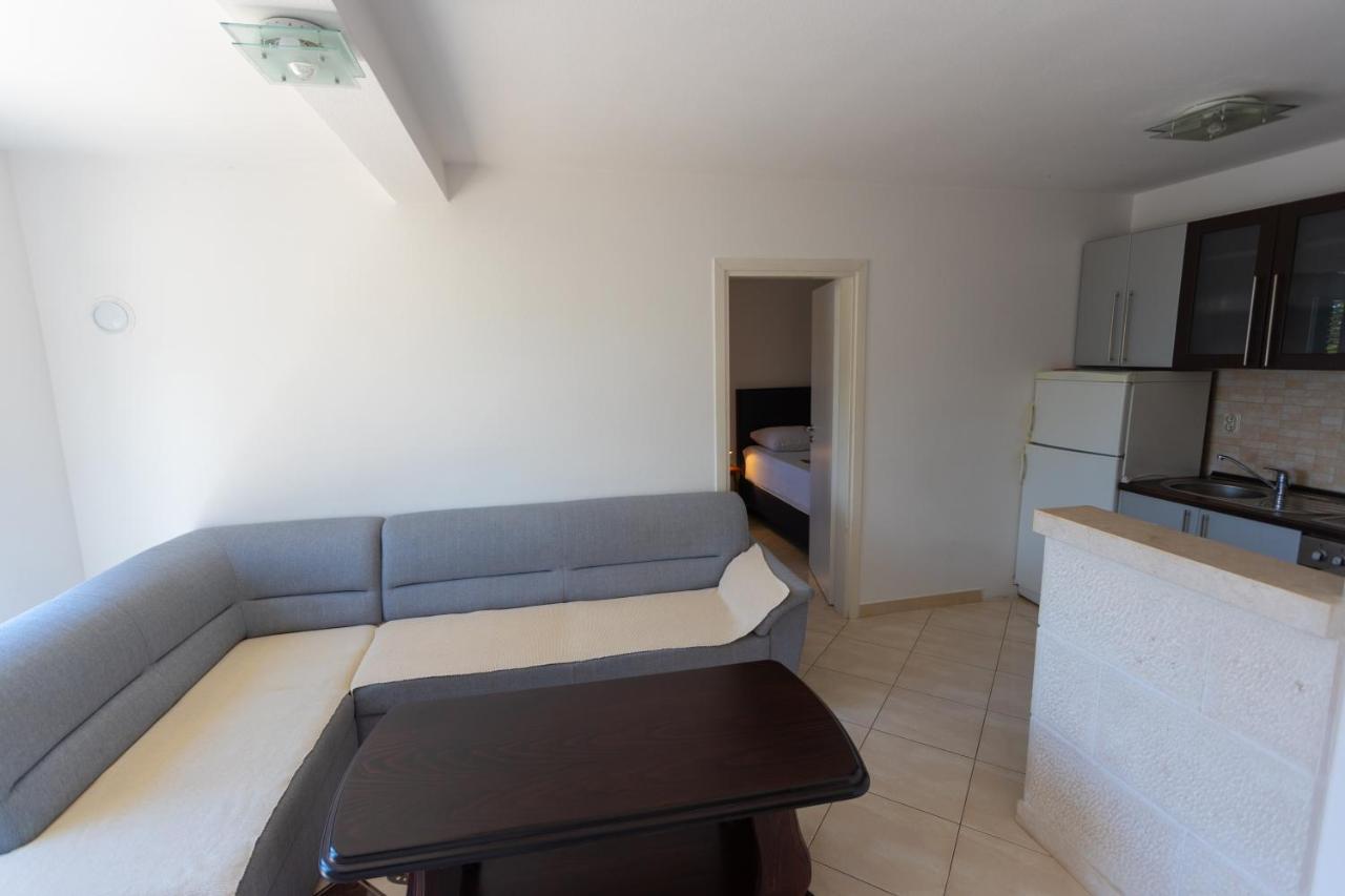 Apartments Melissa Sumartin Esterno foto